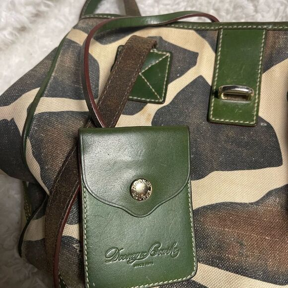 Dooney & Bourke Giraffe Print Canvas Olive Green & beige tote leather straps - Picture 7 of 15